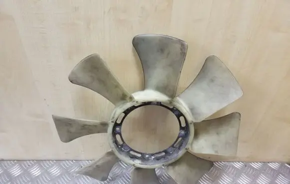 KIA Sorento Fan impeller 2526142920