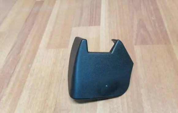 Volvo V50 Front passenger seat rail trim 08613322