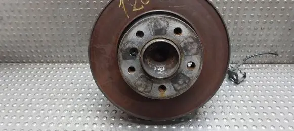 BMW 1 E81 E87 Front wheel hub 6773210