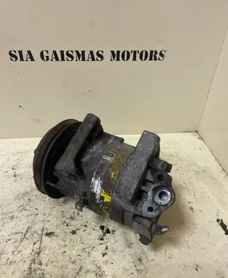 Nissan Almera Tino Air conditioning (A/C) compressor (pump) 45010