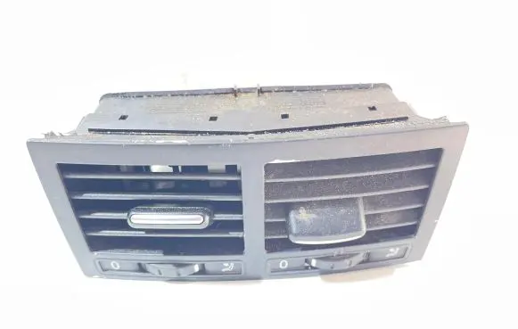 Volkswagen Touareg I Dash center air vent grill 7L6819203D 0063408 SR0484704