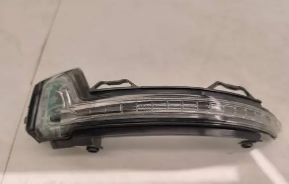 Volkswagen Tiguan Mirror indicator light 5NA949101A