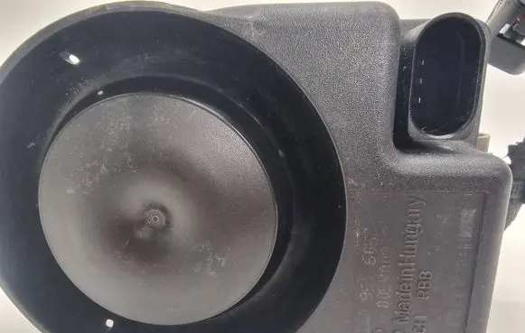 Alarm system siren