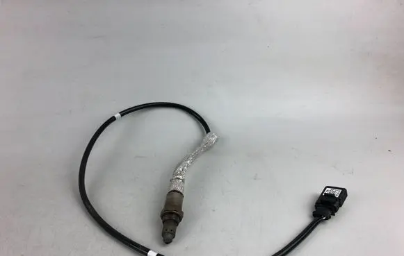 Volkswagen Golf VIII Lambda probe sensor 04E906262JE