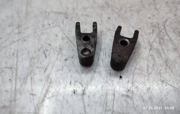 Fuel Injector clamp holder
