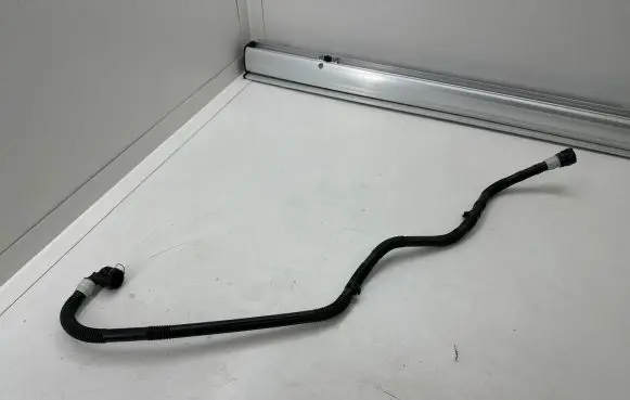 Tesla Model Y Electric car engine cooling hoses/pipes 162879700B