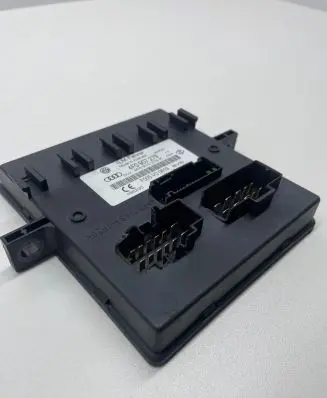 Audi Q7 4L Comfort/convenience module 4F0907279 4F0910279