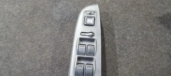 Honda Accord Electric window control switch 83543S1A