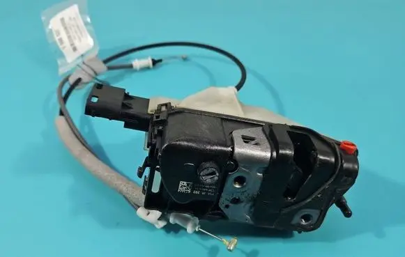 Peugeot 5008 II Rear door lock 16943633 IMPRK1598631