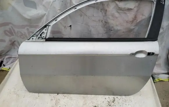 Alfa Romeo 147 Front door
