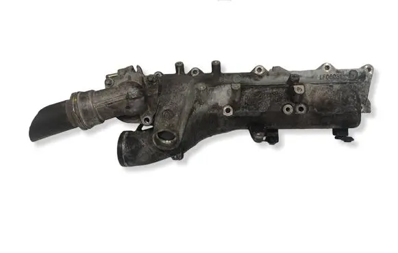 Mercedes-Benz CLS C219 Intake manifold LF00051 A6422000215