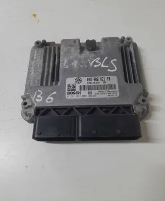 Volkswagen PASSAT B6 Engine control unit/module ECU 03G906021FB 1039S14975 0281013086