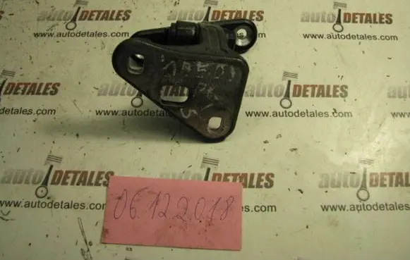 Mercedes-Benz E W211 Front door upper hinge