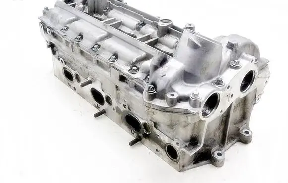 Mercedes-Benz R W251 Engine head 7016208577