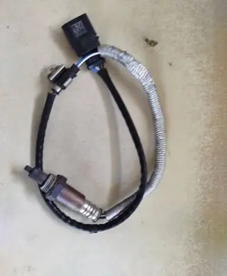 Audi A3 8Y Lambda probe sensor 06K906262DM