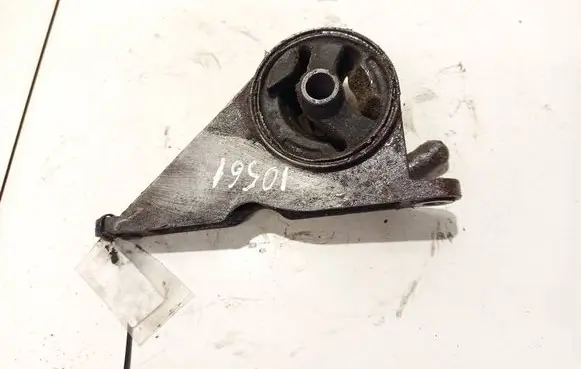 Engine mount bracket