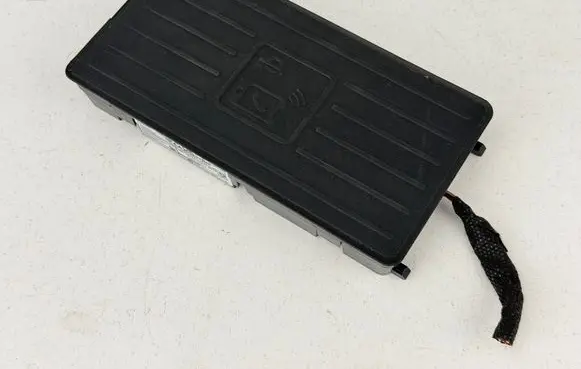 Audi A1 Wireless charging module 4N0035502 4774A18600