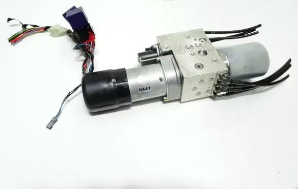 Peugeot 207 CC Convertible roof hydraulic pump 9674392280 98250 3C1722