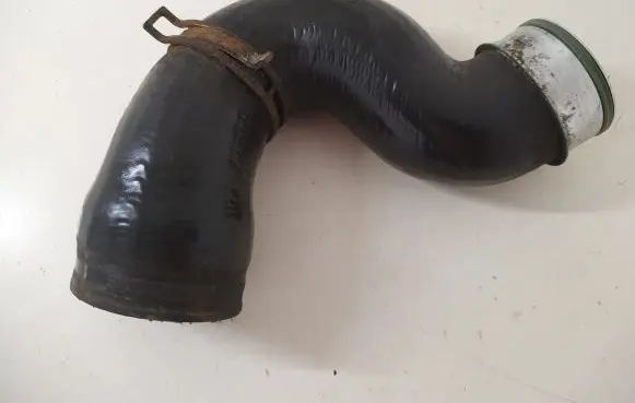Volkswagen Caddy Intercooler hose/pipe