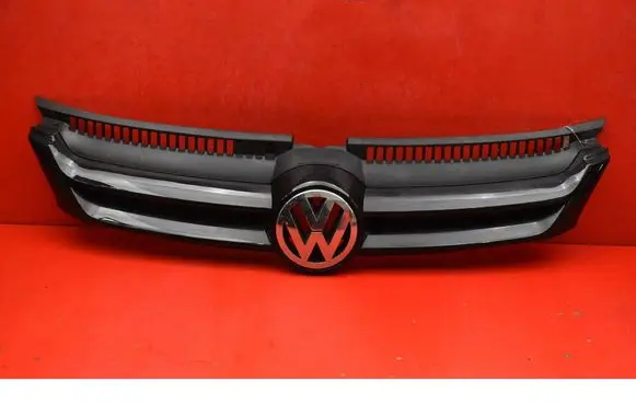 Volkswagen Golf V Front grill 