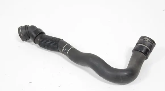 Mitsubishi L200 Engine coolant pipe/hose 8G918260GA