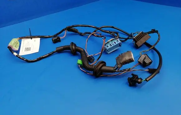 Jaguar XJ X308 Rear door wiring loom LNC3190HE LNC3190