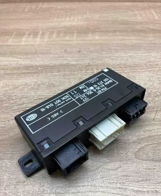 BMW 5 E39 Door control unit/module 6904247 5DK00704815