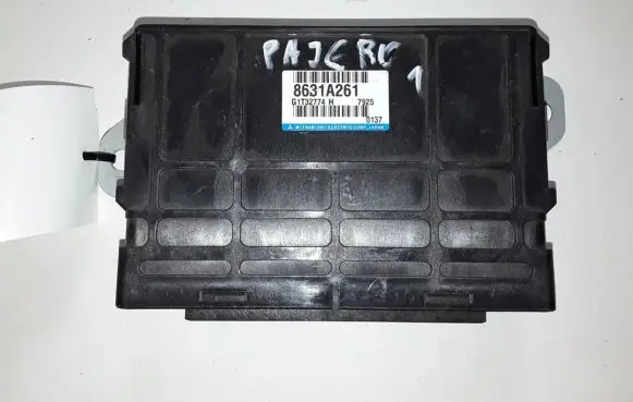 Mitsubishi Pajero Other control units/modules 8631A261