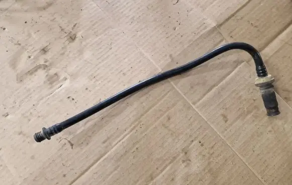 Volkswagen Caddy Vacuum line/pipe/hose 191611931L