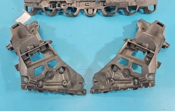 Renault Clio IV Rear bumper mounting bracket 850424459R IMPRK1555715