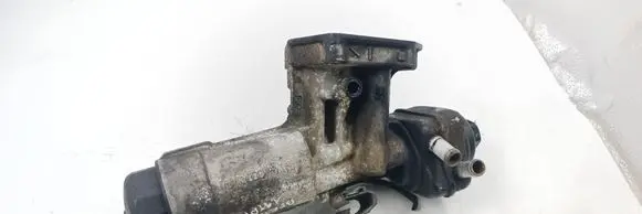 Volkswagen New Beetle Oil filter mounting bracket 038115389B