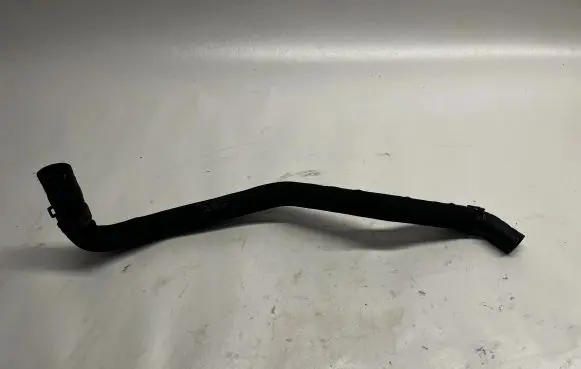 Audi A8 S8 D4 4H Engine coolant pipe/hose 4H0121057J
