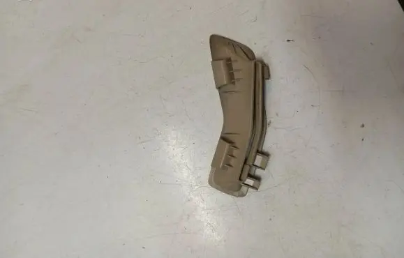 Volvo XC60 Seat belt trim 01287357