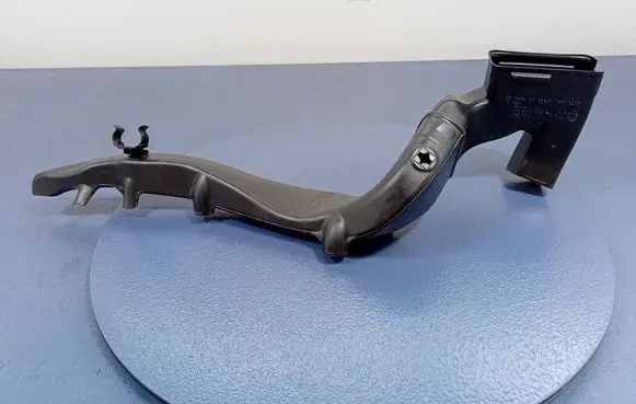 Porsche Cayenne (92A) Air intake hose/pipe 7P0819624B