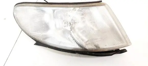 Saab 9-3 Ver1 Front indicator light