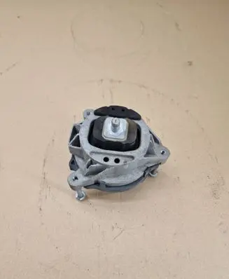 BMW M4 F82 F83 Engine mount bracket 2284817