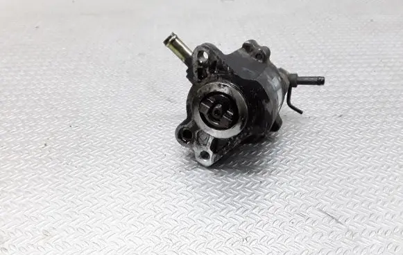 Toyota Corolla Verso E121 Vacuum pump