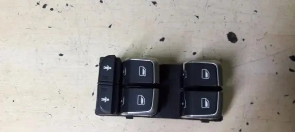 Skoda Octavia Mk3 (5E) Electric window control switch 8V0959851E I2842