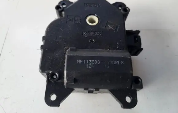 Toyota Auris E180 A/C air flow flap actuator/motor 1138002800