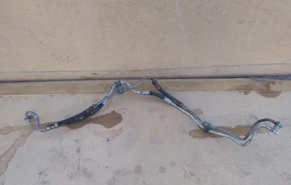 Peugeot Partner Power steering hose/pipe/line