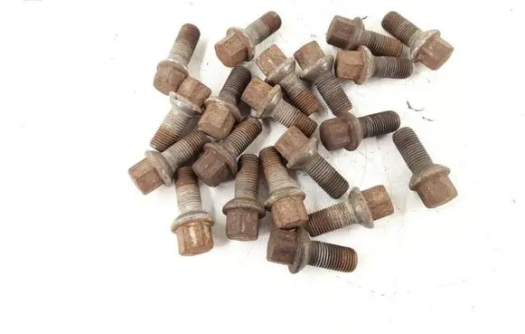 Mercedes-Benz R W251 Nuts/bolts 0009908307 0009901707