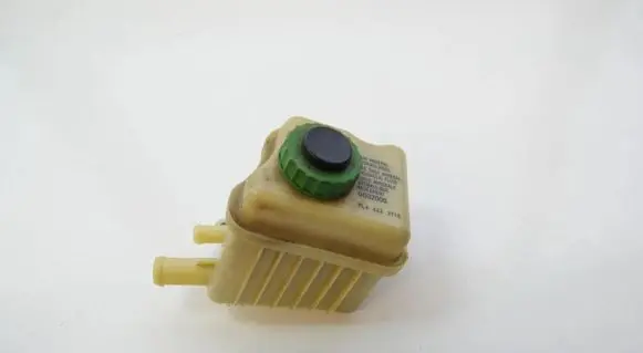 Audi A3 S3 8V Power steering fluid tank/reservoir 7L6422371