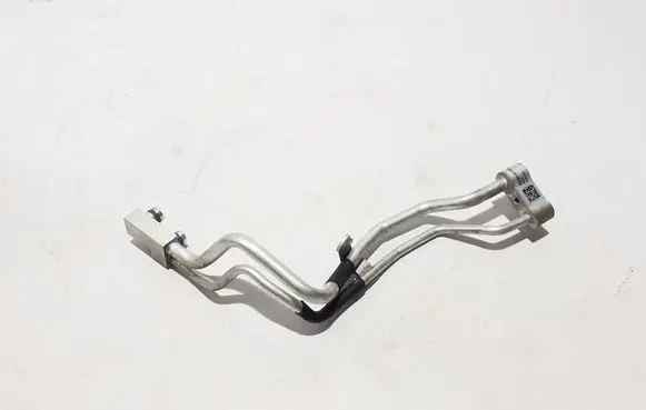 Audi A6 S6 C9 4L Air conditioning (A/C) pipe/hose 8B3816704Q