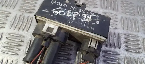 Volkswagen Golf III Coolant fan relay 1h0919506a