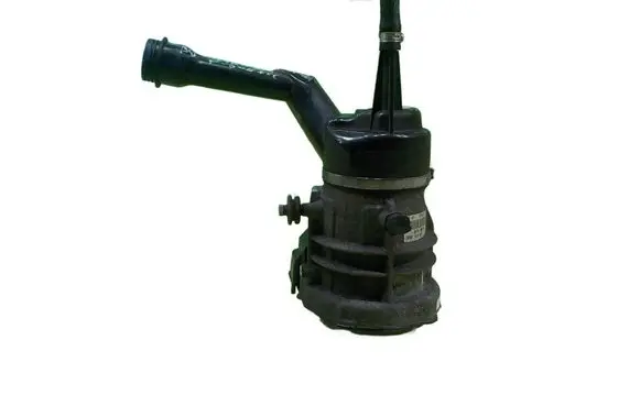 Peugeot 308 Power steering pump 9672719880