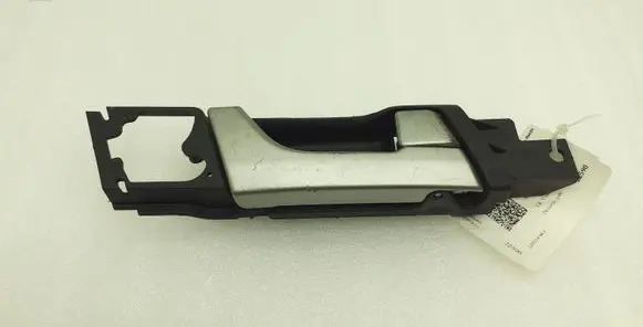 Chevrolet Captiva Rear door interior handle SWC200412