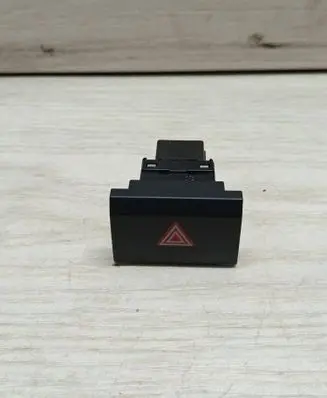 Audi A3 S3 8P Hazard light switch 8P0941509D