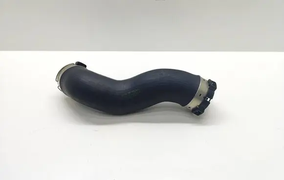 BMW 5 F10 F11 Intercooler hose/pipe 8516509 851650901 11279412