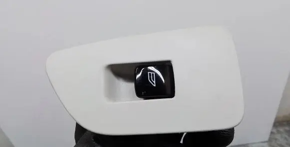 Electric window control switch