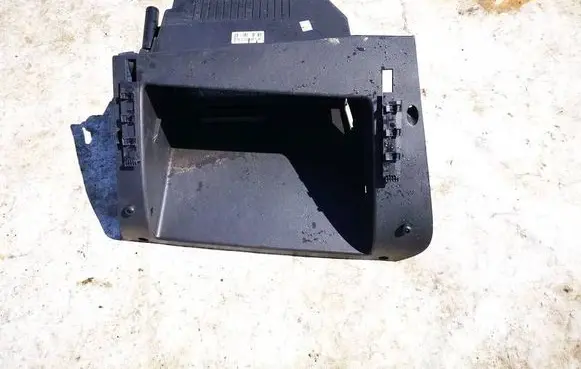 Opel Astra H Glove box 13191459 10382